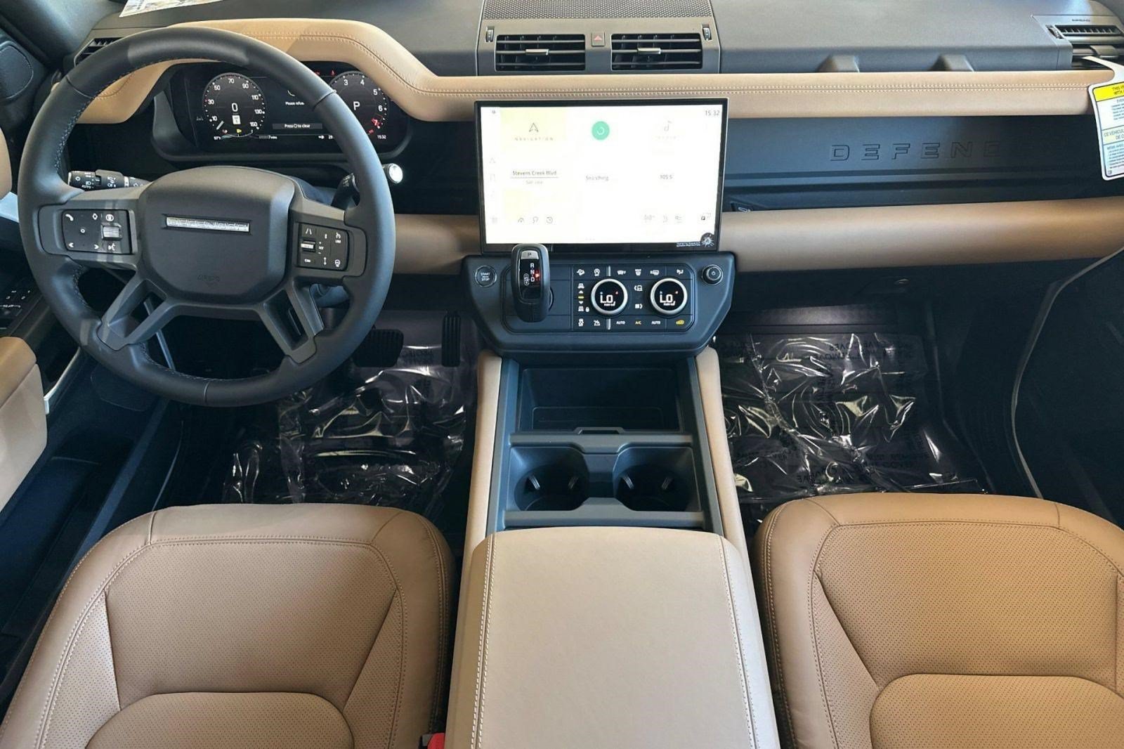 New 2026 Land Rover Defender 110 X-Dynamic SE AWD/4WD image 13