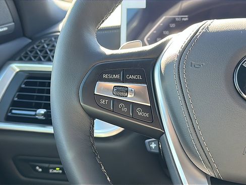 New 2026 BMW X5 xDrive40i w/ Climate Comfort Package image 19