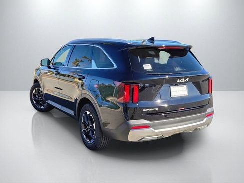 New 2026 Kia Sorento S w/ S Panoramic Sunroof Package FWD image 7