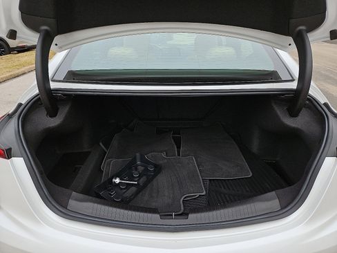 Certified 2022 Cadillac CT5 Luxury w/ Sun And Sound Package image 29