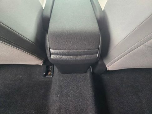 Used 2021 Honda Civic EX image 10