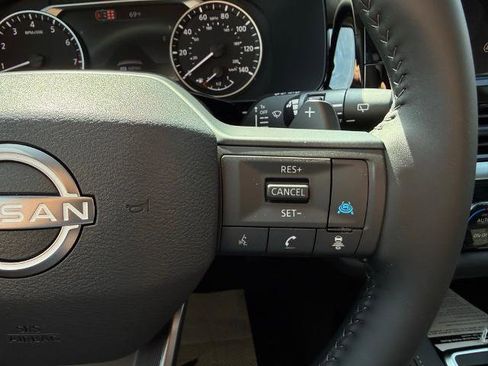 New 2026 Nissan Pathfinder SV image 23