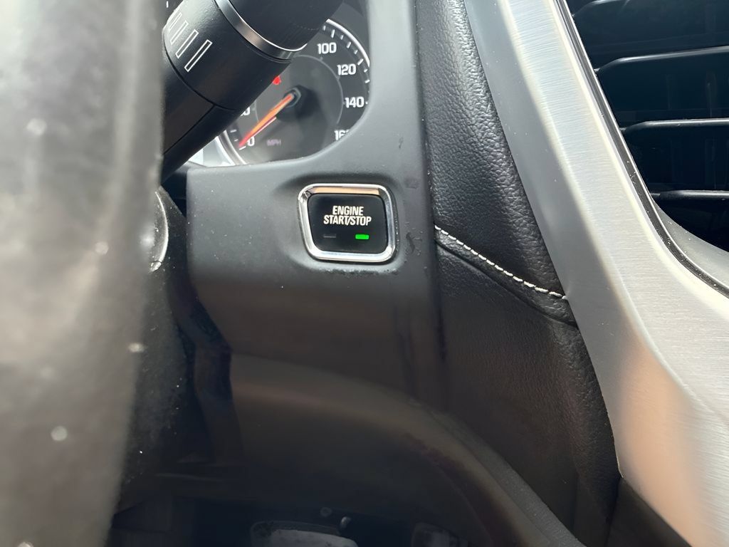 Used 2020 GMC Acadia SLE w/ LPO, Floor Liner Package FWD image 20
