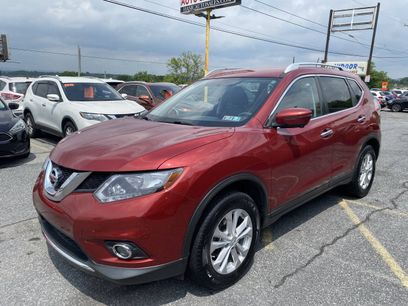Used 2016 Nissan Rogue SV w/ SV Premium Package