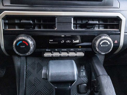 Used 2025 Toyota Tacoma SR w/ SR Upgrade Package AWD/4WD image 34