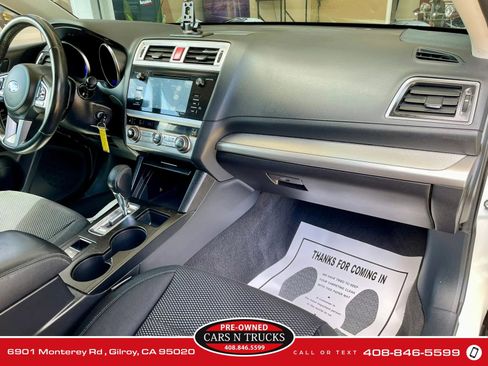 Used 2015 Subaru Outback 2.5i Premium AWD/4WD image 15