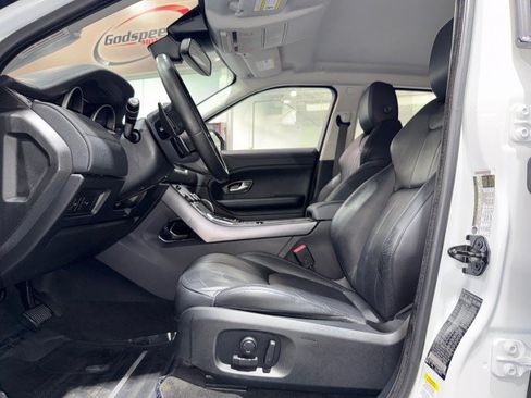 Used 2018 Land Rover Range Rover Evoque SE AWD/4WD image 49