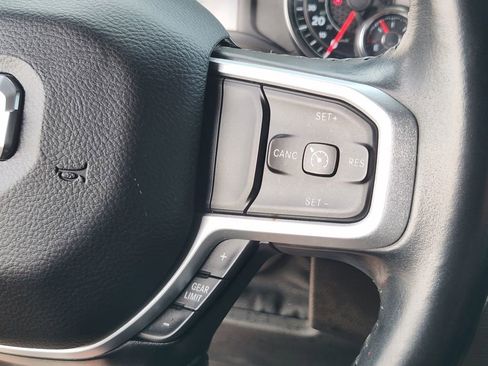 Used 2020 RAM 1500 Lone Star image 35