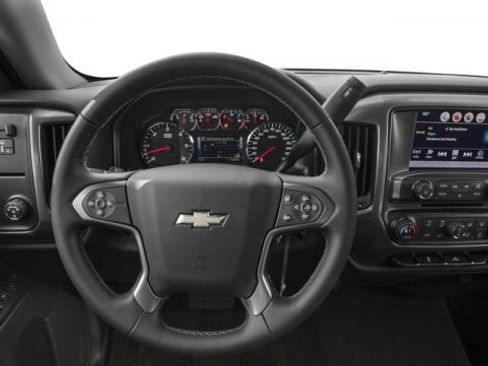 Used 2018 Chevrolet Silverado 1500 LT w/ All Star Edition AWD/4WD image 10