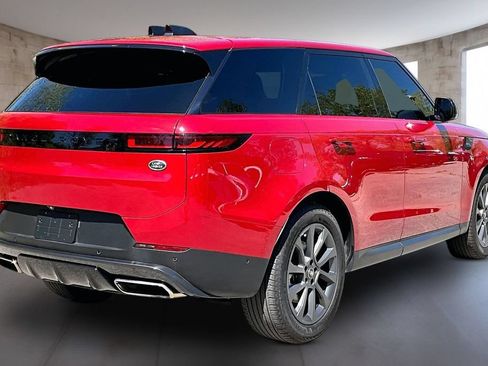 Used 2023 Land Rover Range Rover Sport SE AWD/4WD image 2