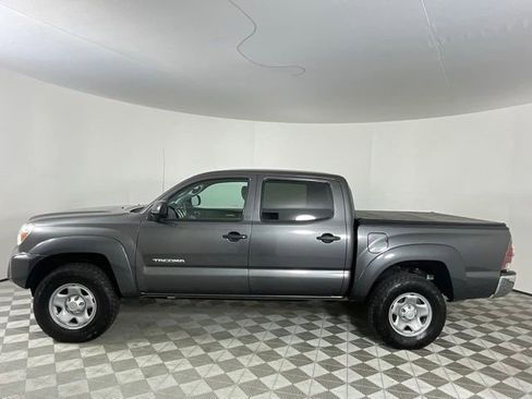 Used 2013 Toyota Tacoma PreRunner w/ SR5 Pkg RWD image 7