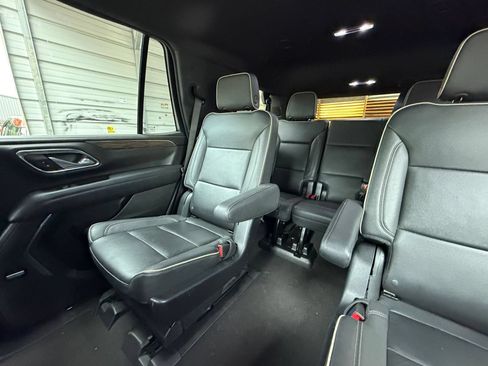 Used 2023 Chevrolet Tahoe Premier AWD/4WD image 41