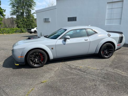 Used 2021 Dodge Challenger R/T Scat Pack image 6