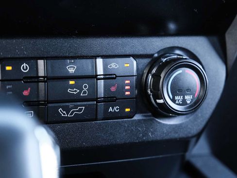 Used 2020 Ford F150 XLT w/ Equipment Group 302A Luxury RWD image 43