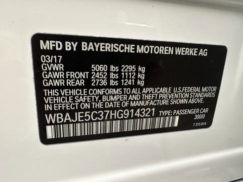 Used 2017 BMW 540i w/ M Sport Package RWD image 32