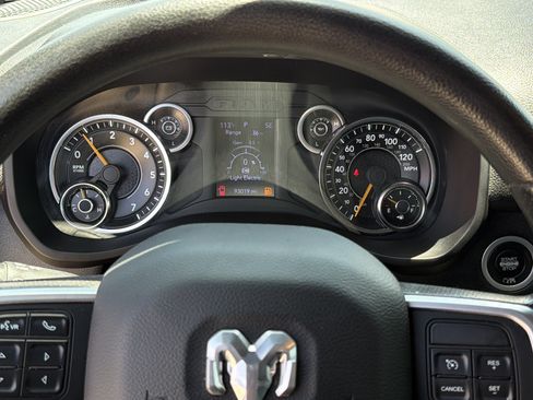 Used 2021 RAM 2500 Big Horn AWD/4WD image 22