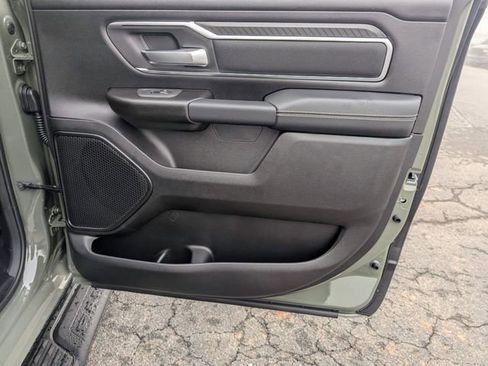 New 2026 RAM 1500 4x4 Crew Cab image 27