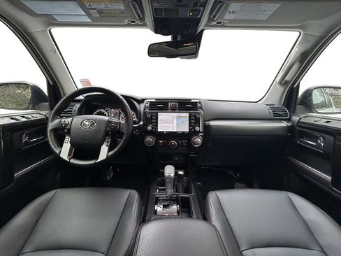 Used 2024 Toyota 4Runner TRD Off-Road Premium w/ Off Road Premium Plus Package AWD/4WD image 12