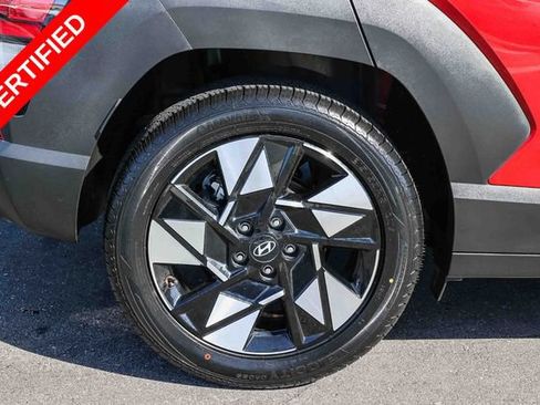 Certified 2025 Hyundai Kona SEL FWD image 8
