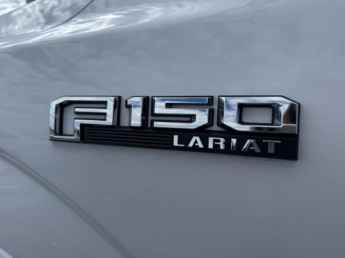 Used 2020 Ford F150 Lariat w/ Equipment Group 502A Luxury AWD/4WD image 10