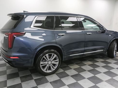 Used 2020 Cadillac XT6 Premium Luxury image 8