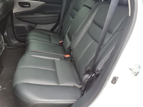 Used 2024 Nissan Murano SL AWD/4WD image 8