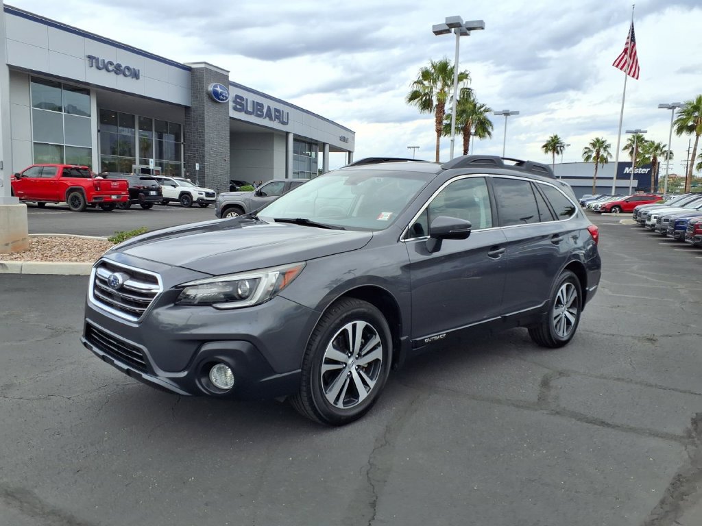 Used 2018 Subaru Outback 2.5i Limited AWD/4WD image 8