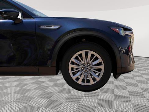 Used 2024 MAZDA CX-90 Plug-In Hybrid w/ Preferred AWD/4WD image 25