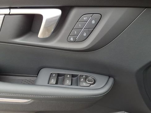 New 2026 Buick Enclave Preferred w/ Power Package AWD/4WD image 30