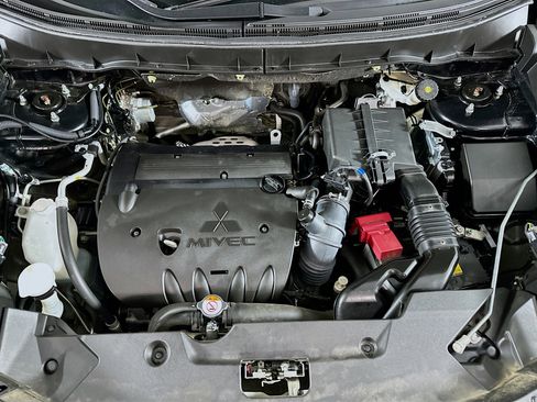 Used 2024 Mitsubishi Outlander Sport AWD image 31