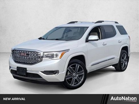 Used 2018 GMC Acadia Denali w/ Technology Package image 1