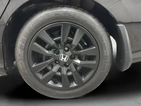 Used 2019 Honda Civic LX image 28