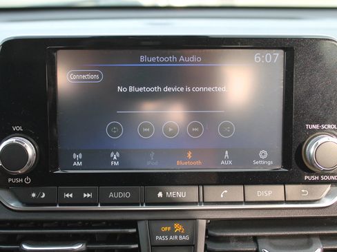 Used 2022 Nissan Altima 2.5 S FWD image 32