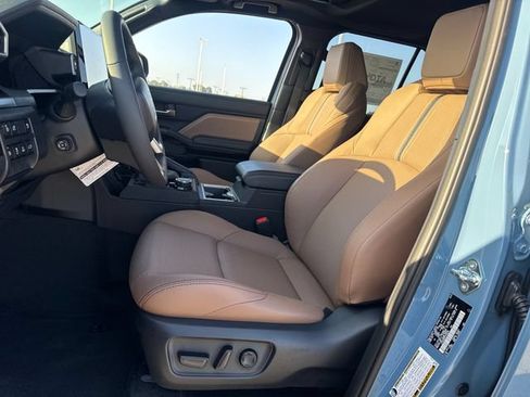 New 2026 Toyota 4Runner Limited AWD/4WD image 15