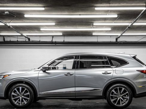 New 2026 Acura MDX FWD w/ Technology Package image 2