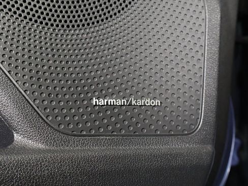 Used 2022 Kia Niro Touring Special Edition image 41