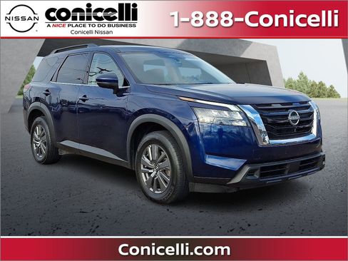 Used 2025 Nissan Pathfinder SV AWD/4WD image 1