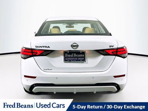 Used 2023 Nissan Sentra SV w/ SV Premium Package image 6