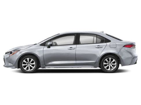 Used 2024 Toyota Corolla LE FWD image 3