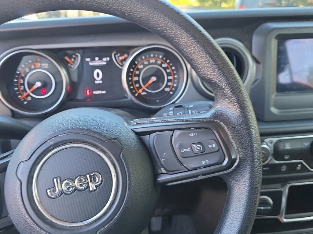 Used 2022 Jeep Wrangler Unlimited Sport AWD/4WD image 22
