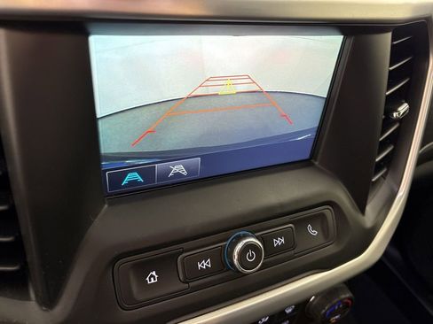 Used 2017 GMC Acadia SLE w/ Driver Alert Package I image 32