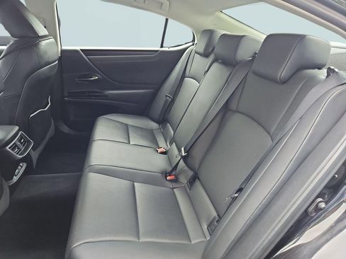 Used 2022 Lexus ES 250 w/ Premium Package AWD/4WD image 23