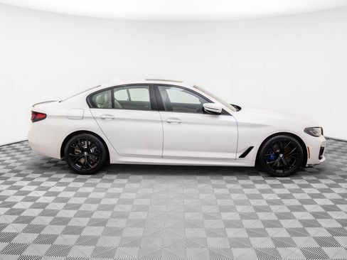 Used 2023 BMW 540i xDrive w/ M Sport Package image 6