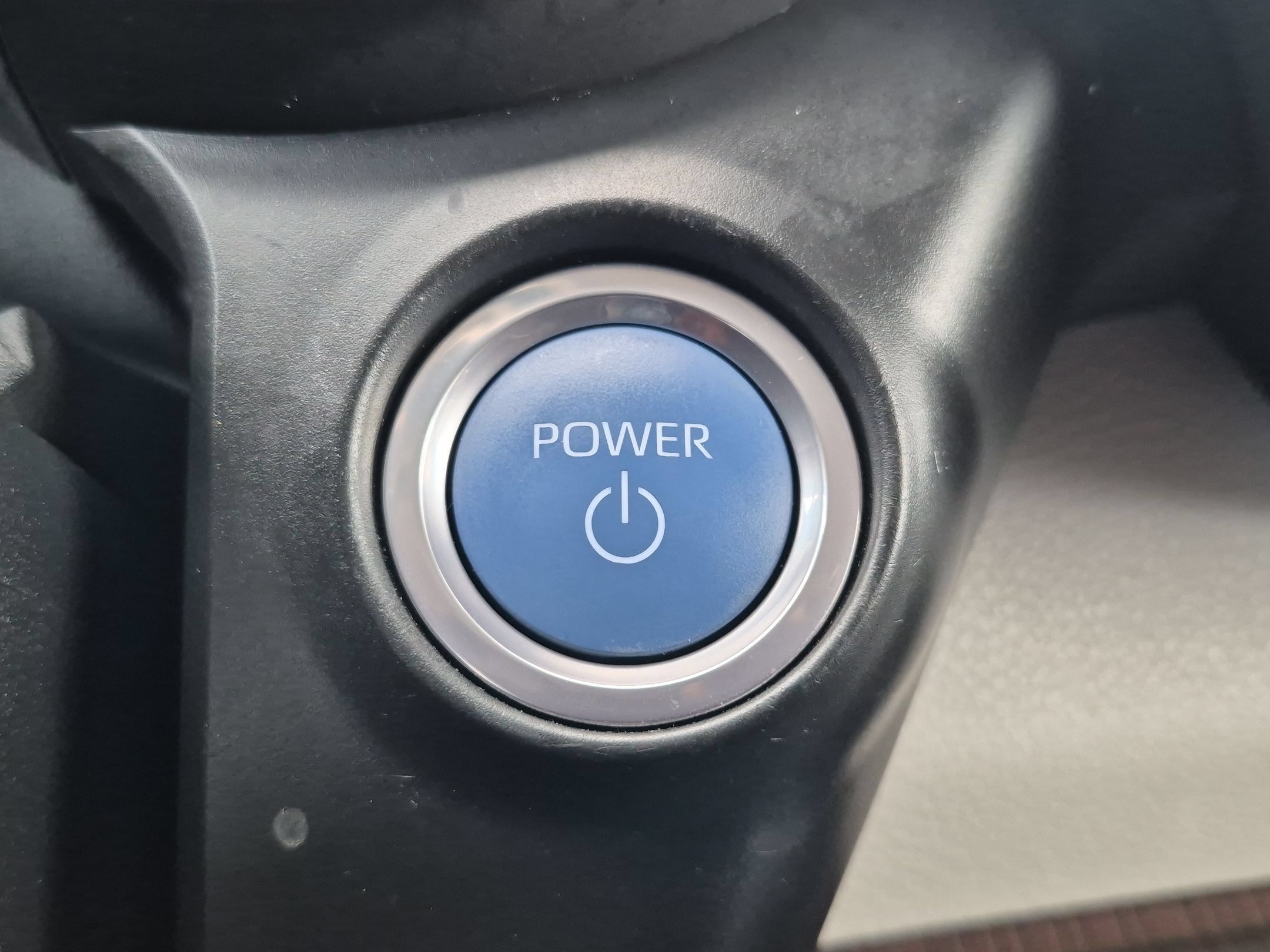 Used 2023 Toyota Sienna XLE AWD/4WD image 16