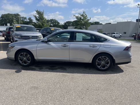 Used 2025 Honda Accord EX-L image 7