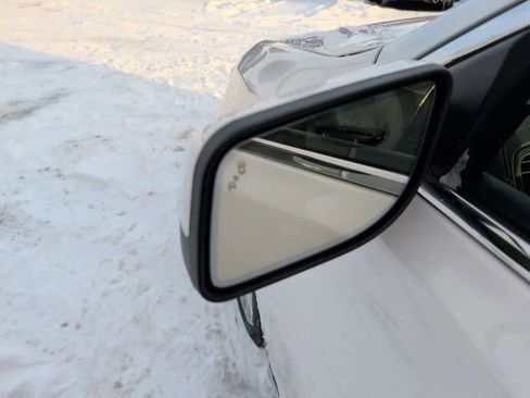 Used 2015 Lincoln MKS AWD w/ Equipment Group 101A image 21