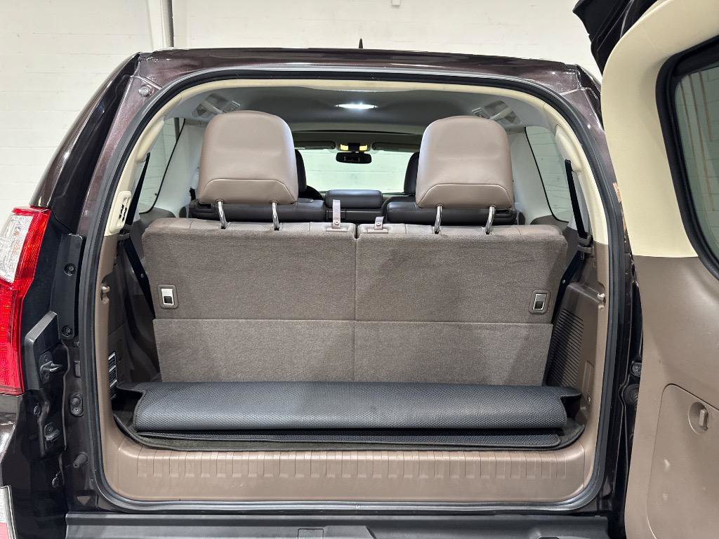 Used 2013 Lexus GX 460 w/ Comfort Plus Pkg AWD/4WD image 76