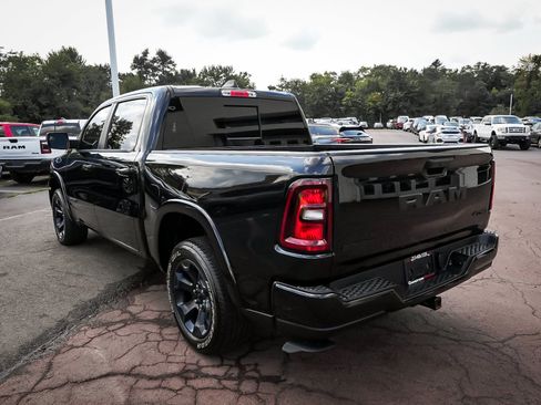 Used 2025 RAM 1500 Big Horn AWD/4WD image 4
