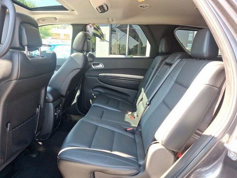 Used 2020 Dodge Durango SXT image 10