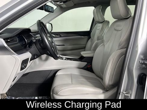 Used 2021 Jeep Grand Cherokee L Overland w/ Luxury Tech Group IV image 13